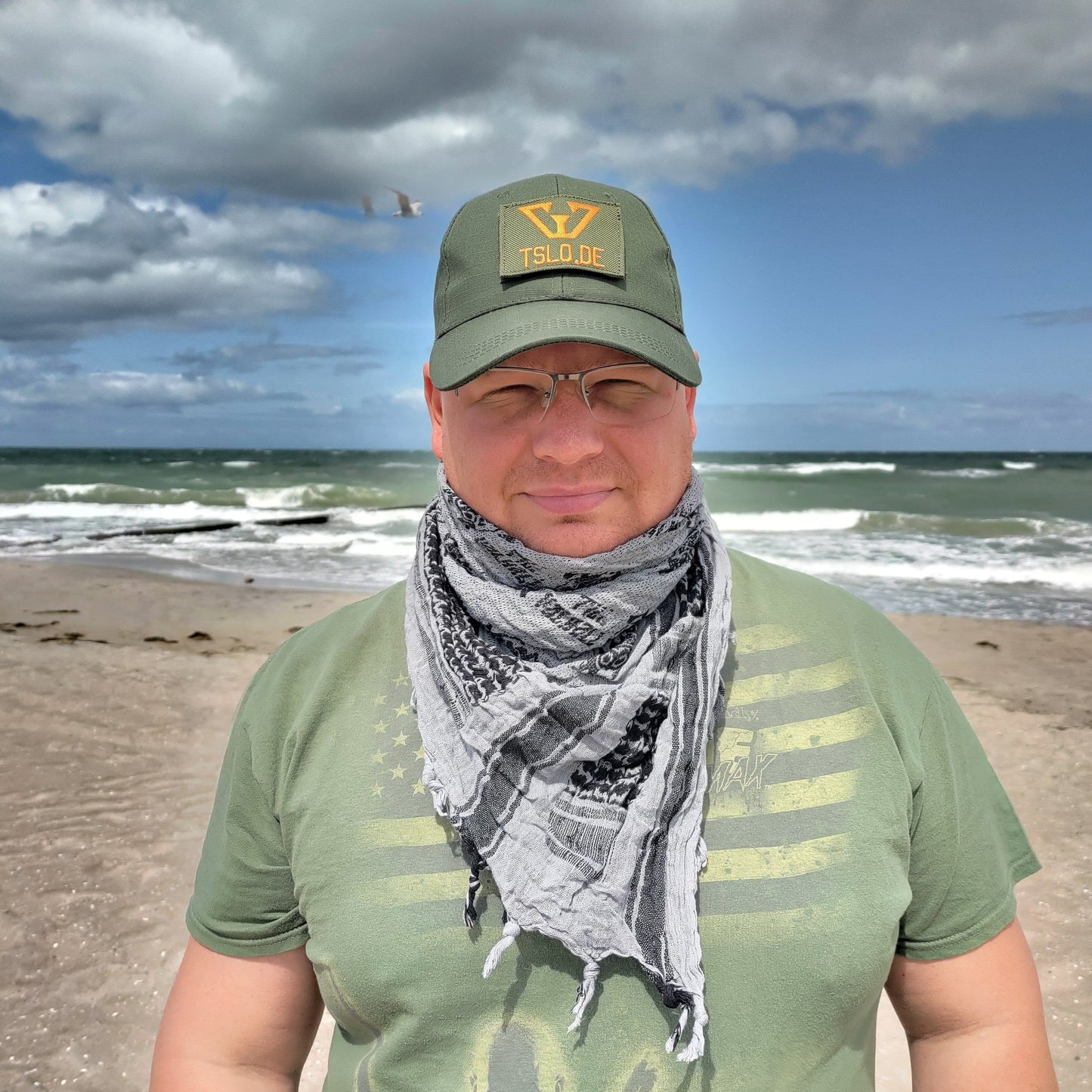 Anwendungsbeispiel Instruktor Basecap mit Klettfläche im Einsatz an der Ostsee