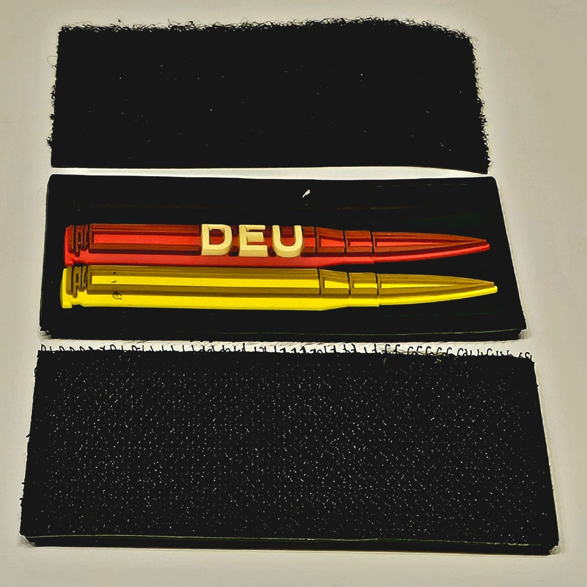 Tactical Solutions Lode Patronen Patch in Deutschland-Farben mit 3D-Design und nachtleuchtendem DEU Schriftzug